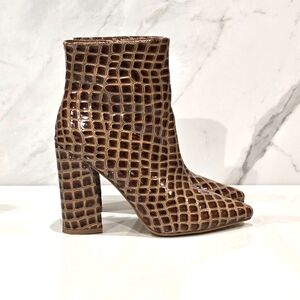 NASTY GAL Faux crocodile pointy toe women's booties/ boots Size 8